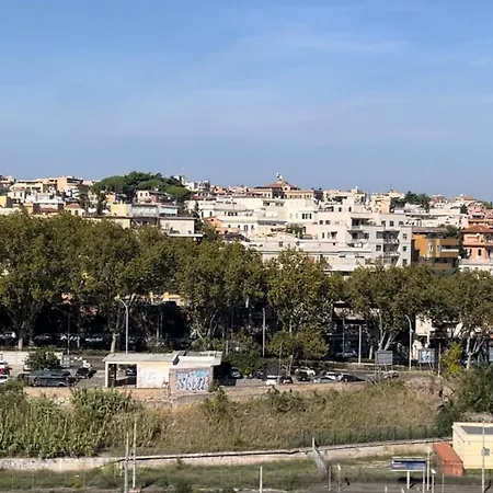 Πανσιόν Stazione Trastevere - Con Terrazzo *